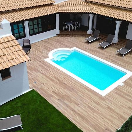 Villa Relax Deluxe Private Pool Corralejo By Holidays Home Exterior photo